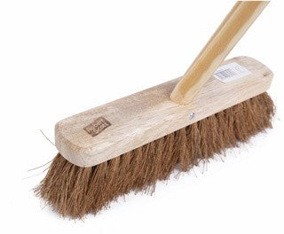 Brooms & Floor Sweepers